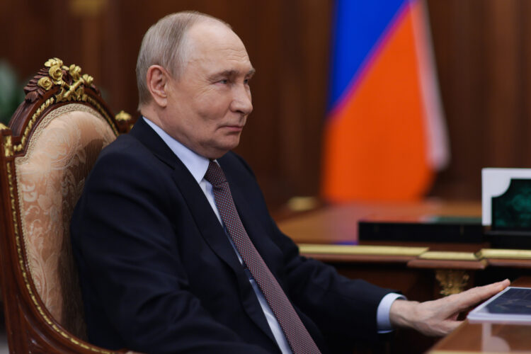 Sources: Russia Has Gives Iran Info That Could Help Tehran Strike U.S. Military